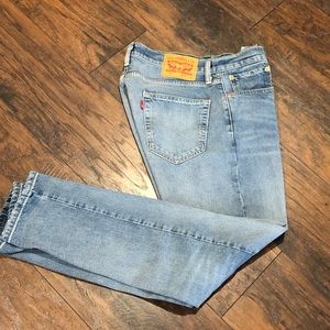 LEVIS 512